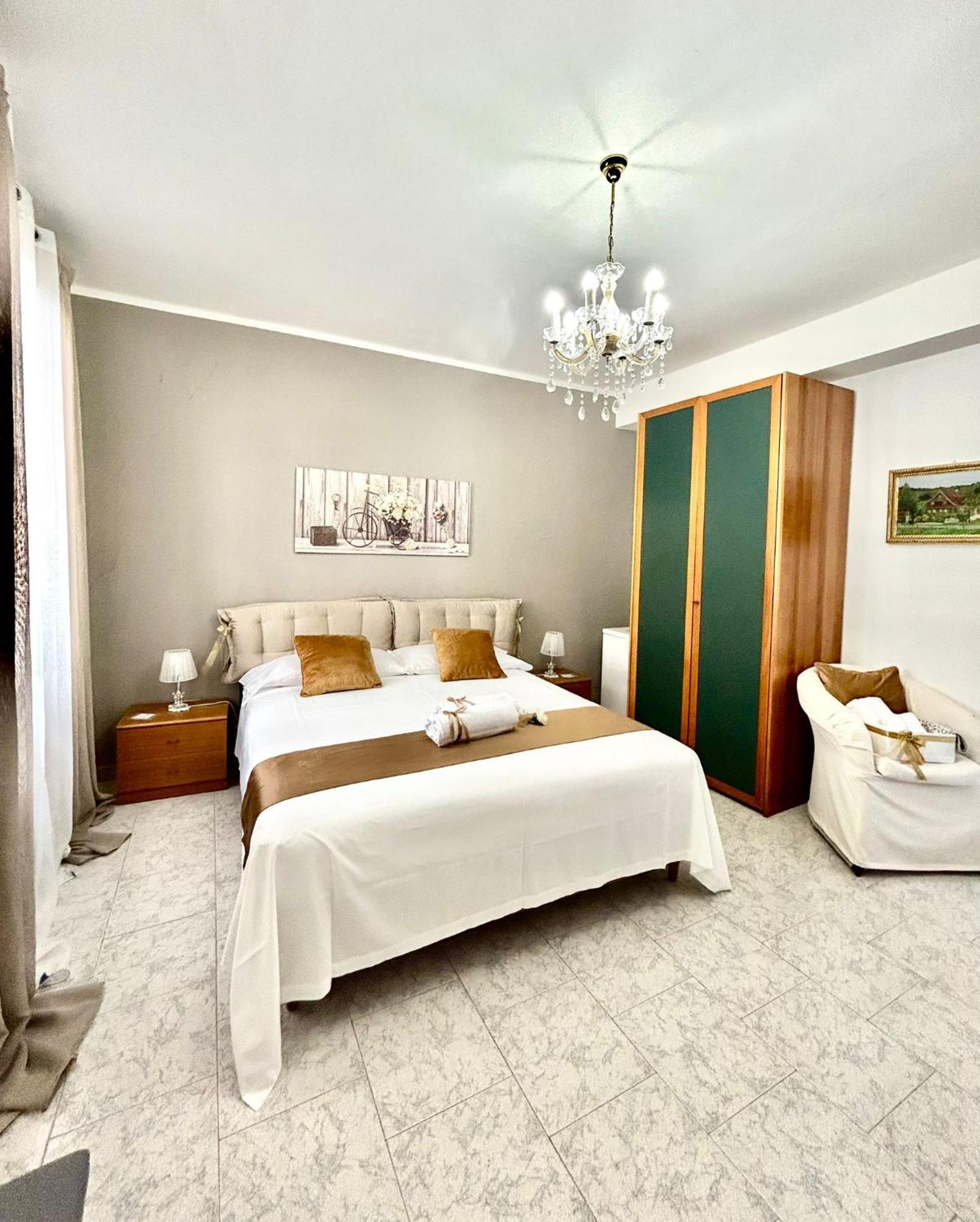 B&B La Dimora Di Tommaso Apartment - Dimora Storica Bike Friendly Ortona Exteriör bild